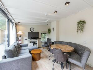 Prachtige bungalow met tuin - Sint Maartenszee - image1