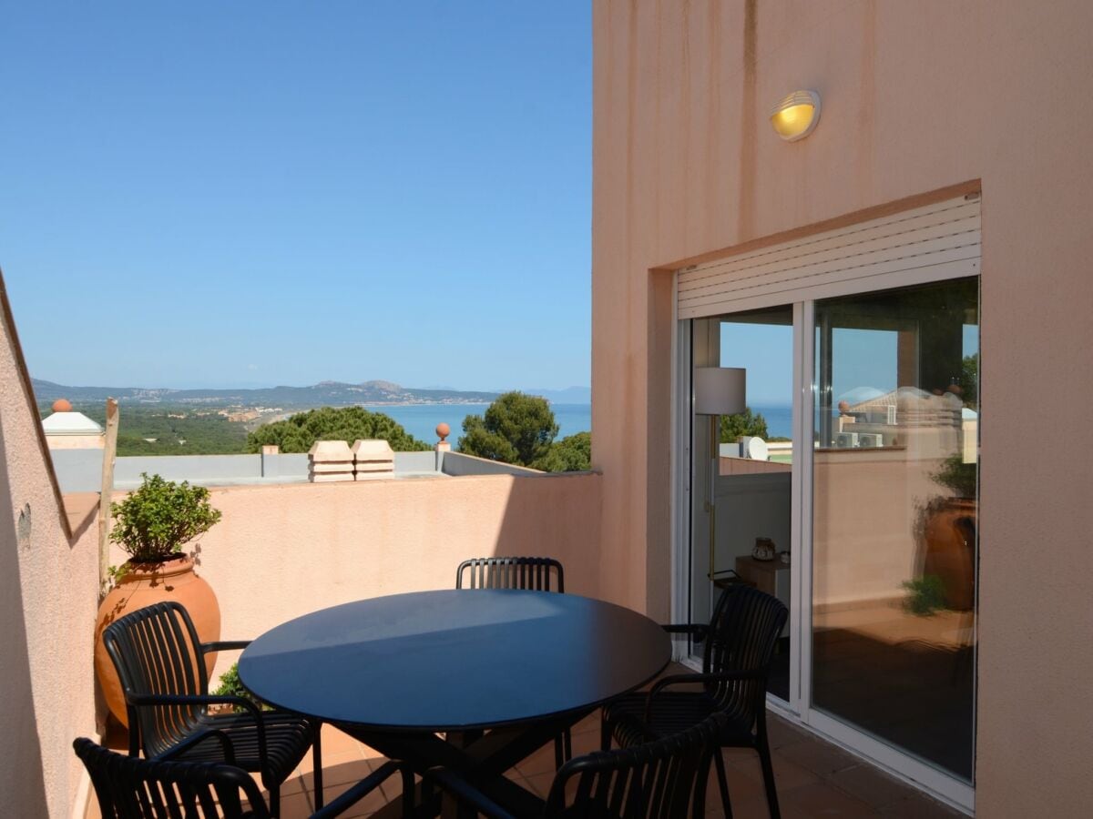 Apartment Begur  32