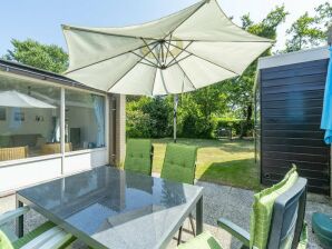 Mooie bungalow met patio - Sint Maartenszee - image1