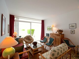 Apartment Pals Features 21