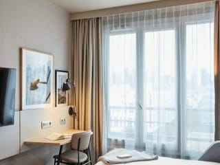 Apartment Paris  8