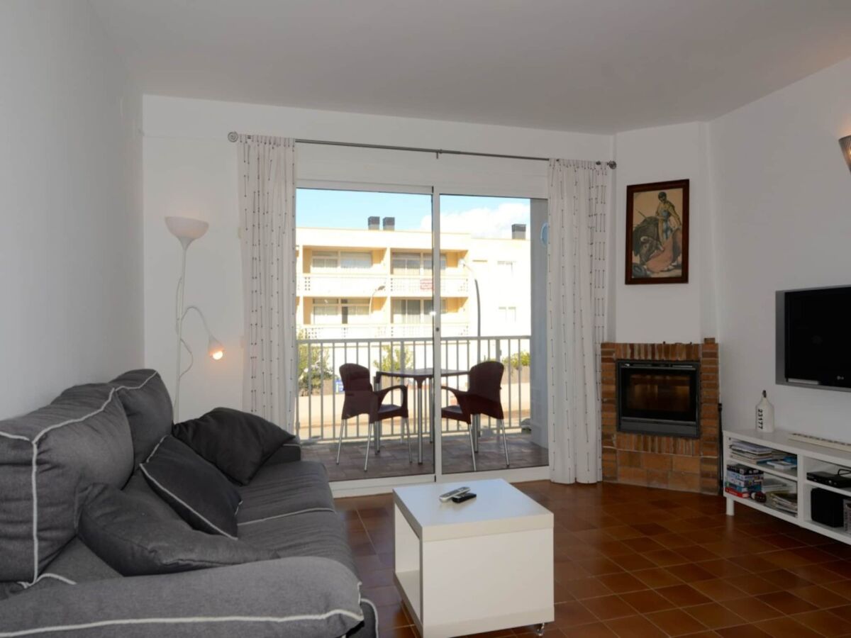 Apartment Begur  20