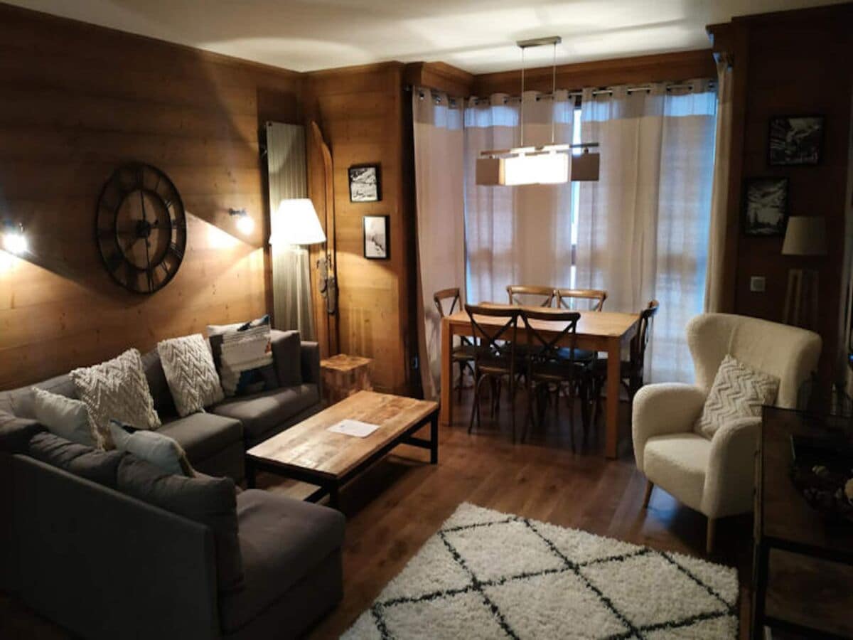 Apartment Val-d'Isère  1