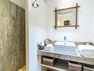 Apartment Orgon  25