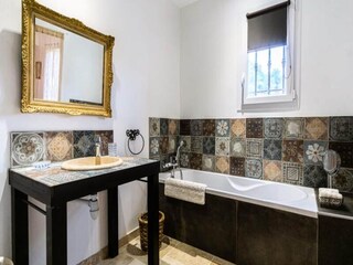 Apartment Orgon  29