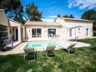 Apartment Orgon  34