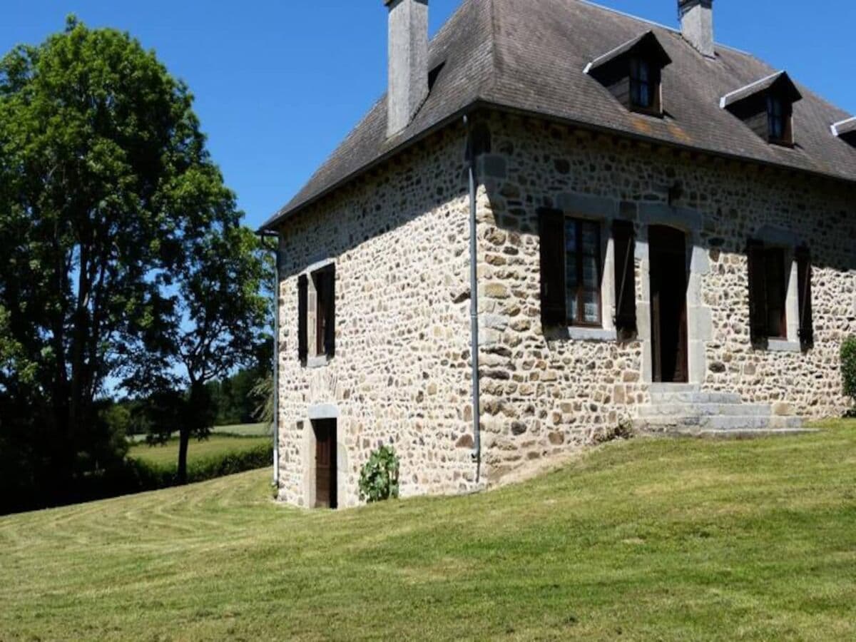 Apartment Laval-sur-Luzège  1