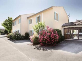 Apartment Goult  4