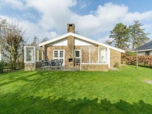 Bungalow Luxe vakantiehuis met terras - Sint Maartenszee - image1