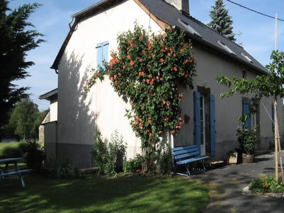 Apartamento La Chapelle-aux-Brocs  1