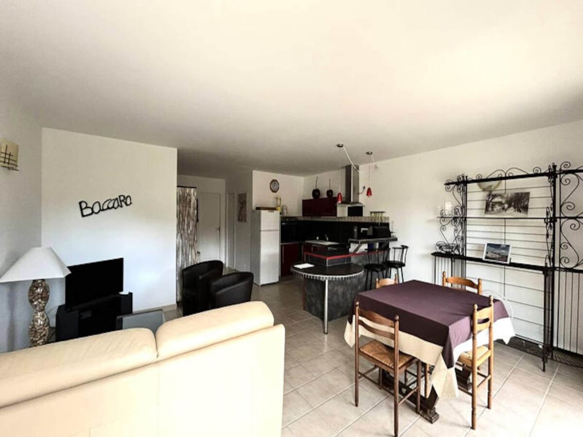 Apartment L´Isle sur la Sorgue  8