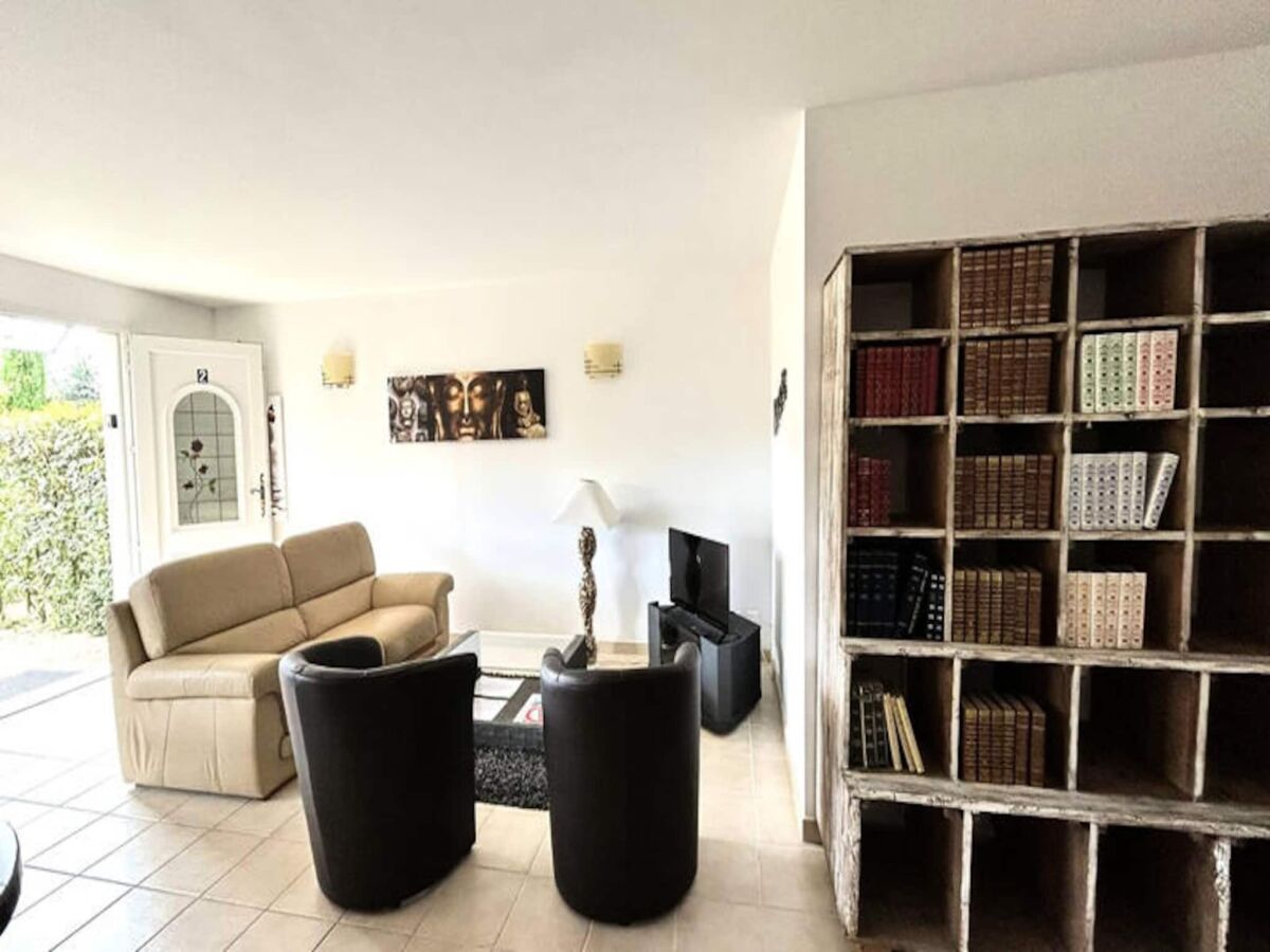 Apartment L´Isle sur la Sorgue  10