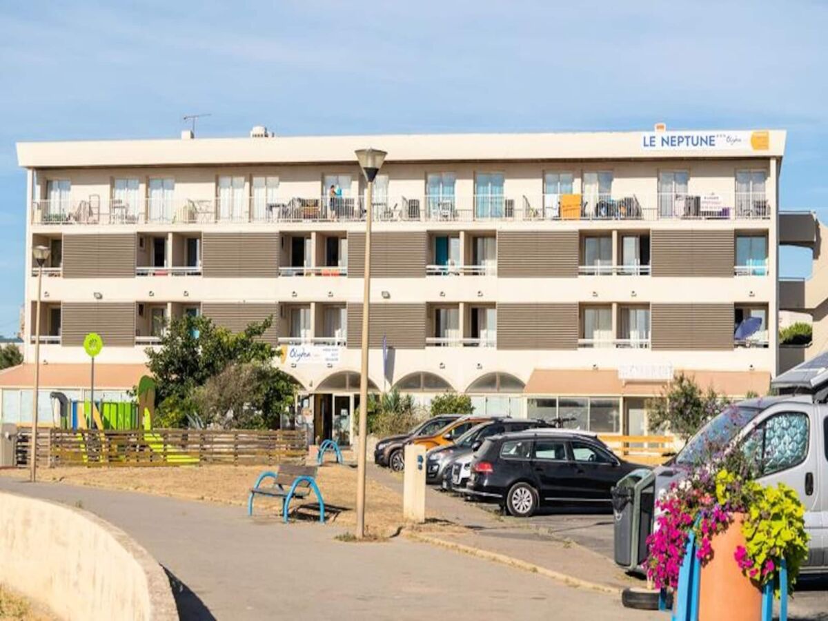 Apartment Saint-Pierre-la-Mer  1