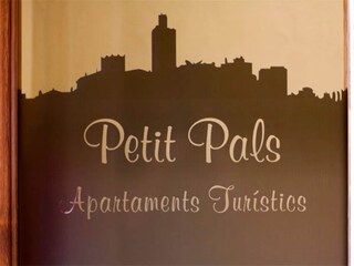 Apartment Pals  35
