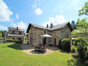 Appartement Gîte de France 14 personnes - La Jonchère-Saint-Maurice - image1