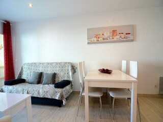 Apartment L'Estartit Features 11