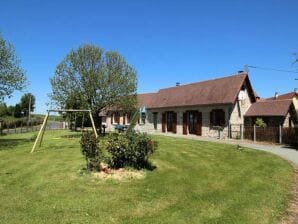 Appartement Gîte de France De lindeboom - Jumilhac-le-Grand - image1