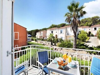 Apartment Saint-Aygulf  11