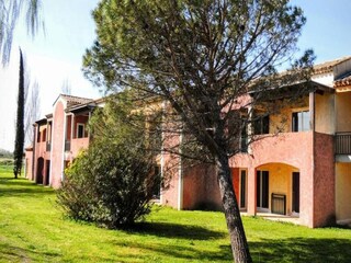 Apartment Arles  12