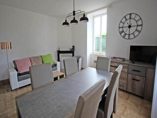 Apartment Saint-Germain-les-Belles  9
