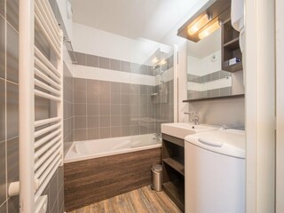 Apartment Uvernet-Fours Features 9