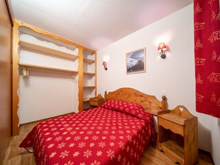 Apartment Uvernet-Fours Ausstattung 13