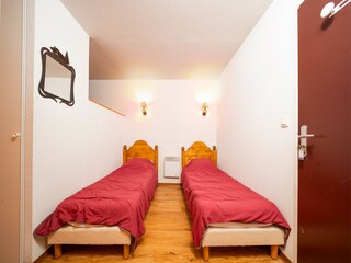 Apartment Uvernet-Fours Ausstattung 11