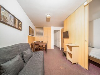 Apartment Uvernet-Fours Ausstattung 16