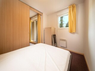 Apartment Uvernet-Fours Ausstattung 9