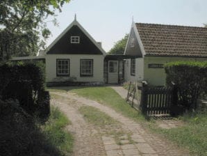 Holiday house 't Rûge Landje - Den Burg - image1