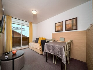 Apartment Uvernet-Fours Ausstattung 15