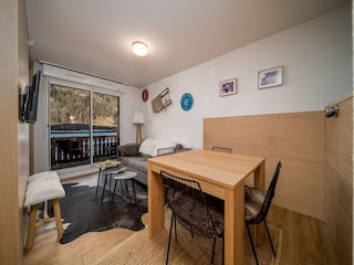 Apartment Uvernet-Fours Ausstattung 10