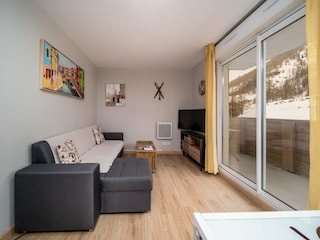Apartment Uvernet-Fours Ausstattung 5