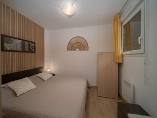 Apartment Uvernet-Fours Ausstattung 19