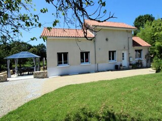 Appartement Saint-Germain-les-Belles  4