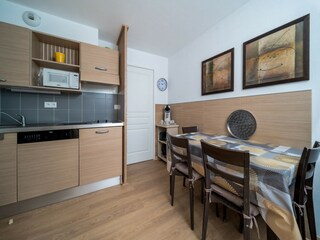 Apartment Uvernet-Fours Ausstattung 5