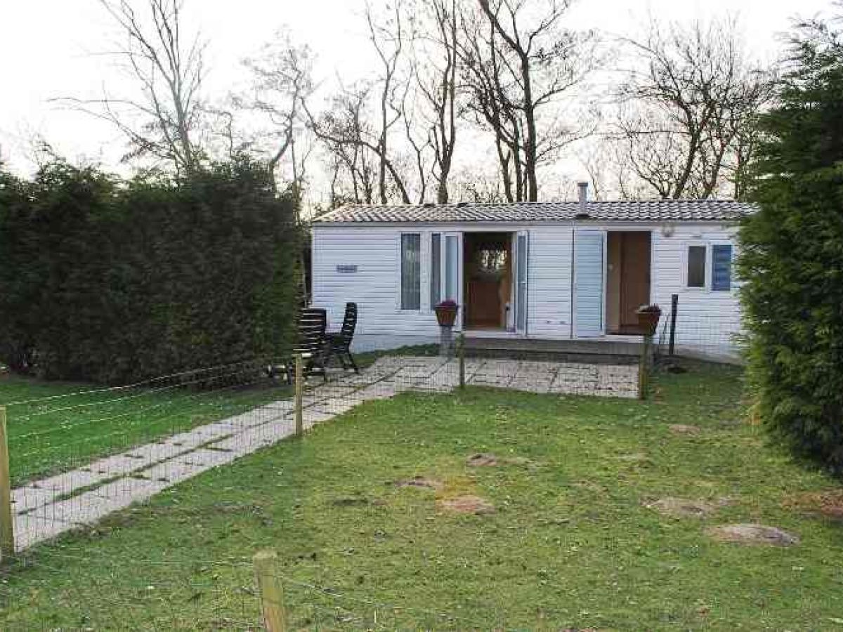 Stilvoller Wohnwagen mit eigener Terrasse VZ043, Walcheren, Oostkapelle