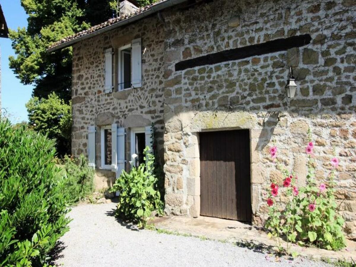 Apartment La Jonchère-Saint-Maurice  1