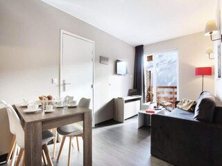 Apartment Uvernet-Fours  8