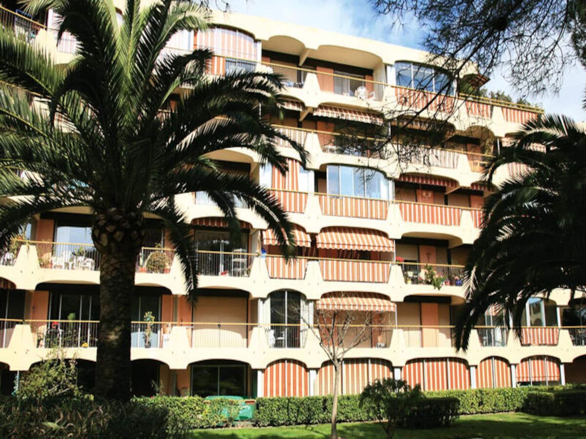 Apartment Mandelieu-la-Napoule  1