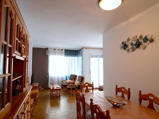 Apartment L'Escala Features 12