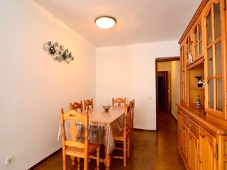 Apartment L'Escala Features 8