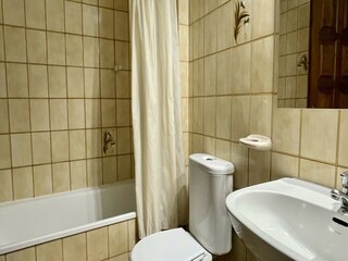Apartment L'Estartit Features 19