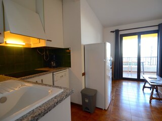 Apartment L'Escala Features 13