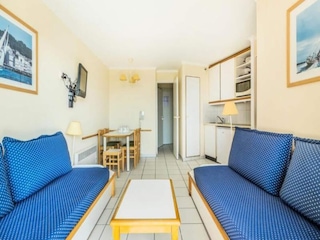 Apartment Le Dramont  5