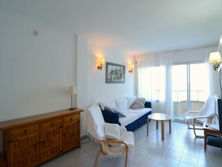 Apartment L'Estartit Features 13