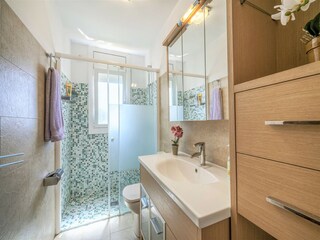 Apartamento Roses Características 28