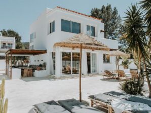 Boutique-Villa mit beheiztem Pool - Cala Vadella - image1