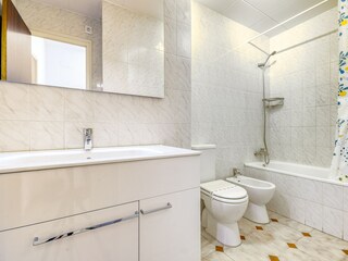 Apartamento Roses Características 14