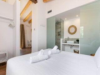 Farmhouse Sencelles Features 29
